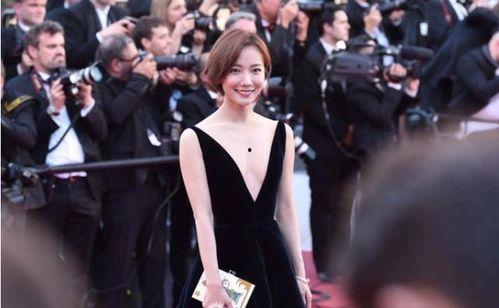 走红毯女明星爆料视频在线观看,独家视频带你直击现场 第3张 走红毯女明星爆料视频在线观看,独家视频带你直击现场 第3张